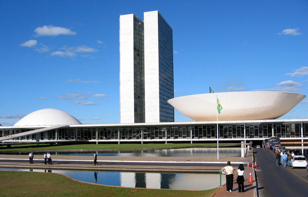 Reforma tributária sob pressão: 50 projetos no Congresso em ano eleitoral