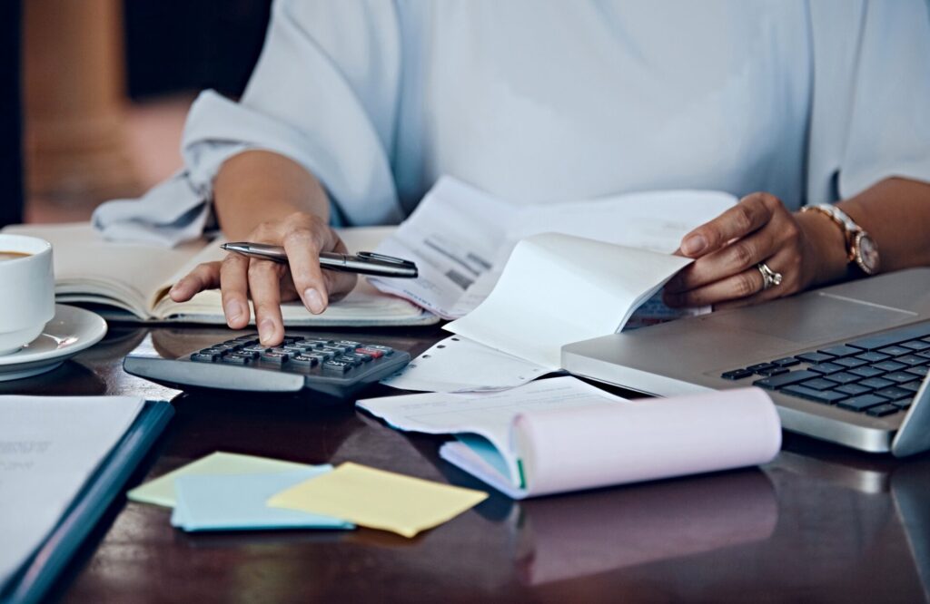 Cadeia de fornecedores B2B sob as novas regras de IBS e CBS da Reforma Tributária